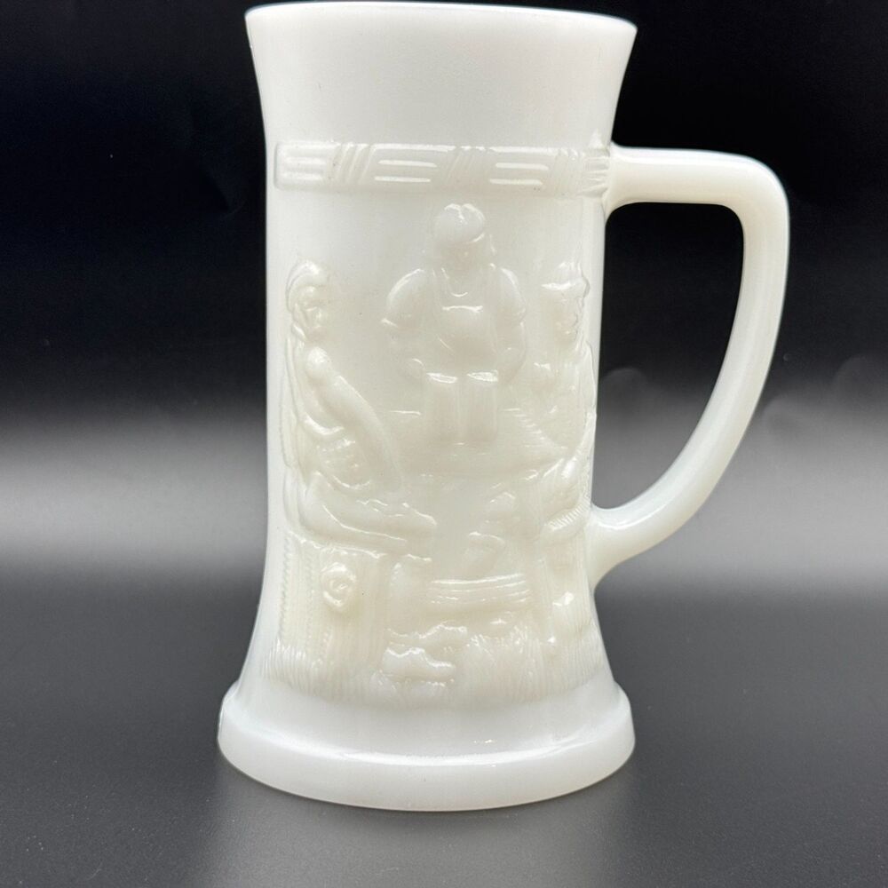 VTG Federal Milk Glass Embossed Historical Figures Beer Stein Mug White FEG9